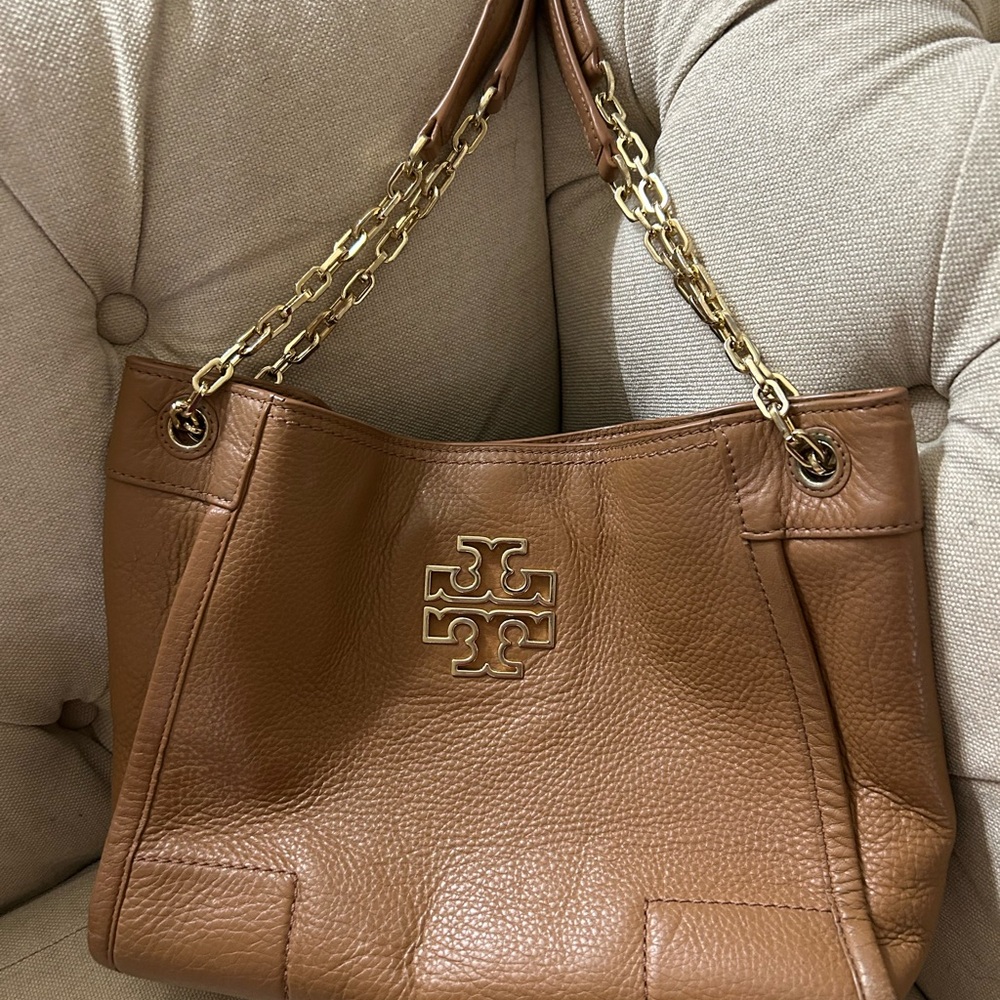 Tory Burch Brown Shoulder Bag with Gold Chain Straps and Textured Leather